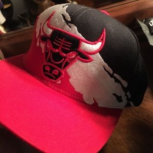 VTG bulls SnapBack Mitchell and ness.